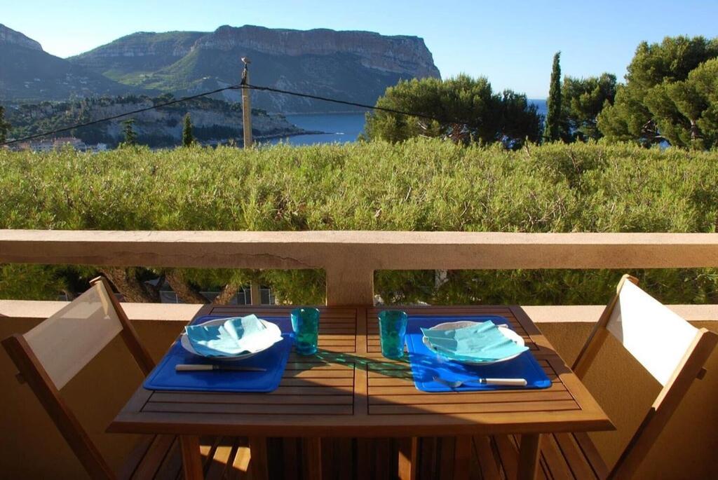 Belle Vue Mer Apartment Cassis Exterior photo